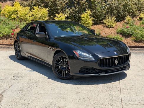 Used 2018 Maserati Quattroporte S RWD image 1