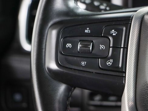 Used 2023 GMC Yukon XL Denali AWD/4WD image 14