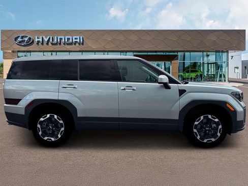 New 2026 Hyundai Santa Fe SE image 9