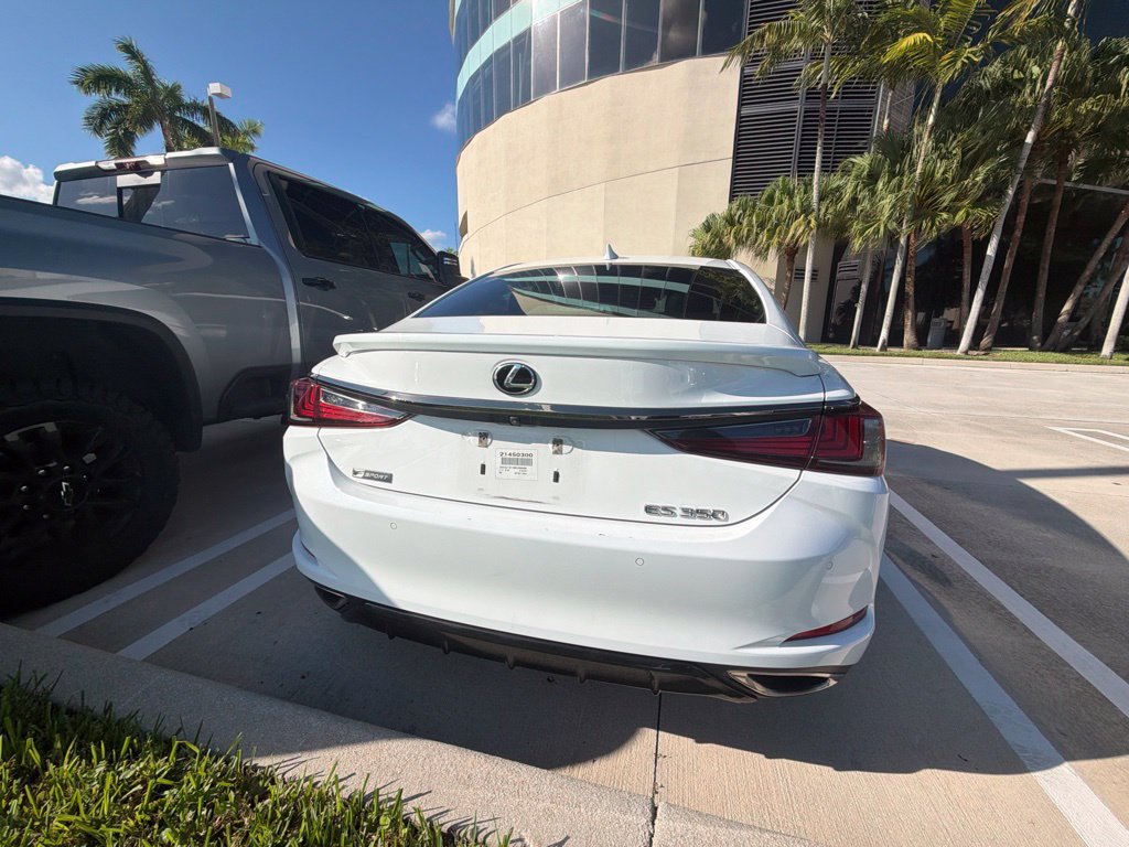 Used 2021 Lexus ES 350 F Sport w/ Accessory Package FWD image 9