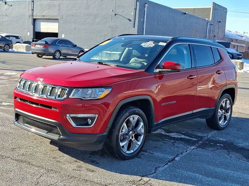 Used 2020 Jeep Compass Limited image 3