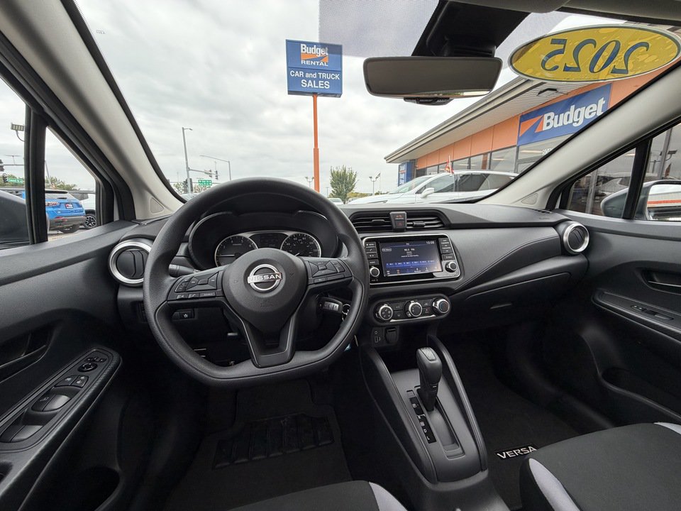 Used 2025 Nissan Versa S w/ Electronics Package FWD image 10