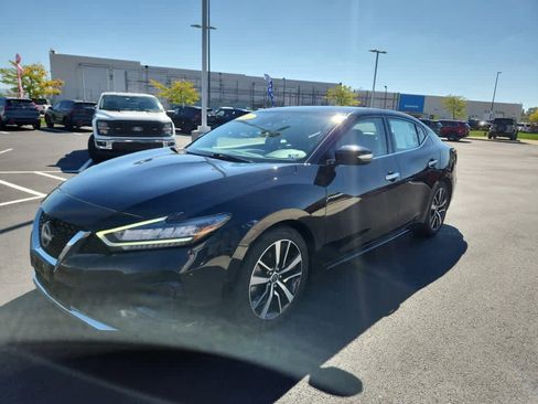 Used 2023 Nissan Maxima SV w/ Floor Mat Group image 6