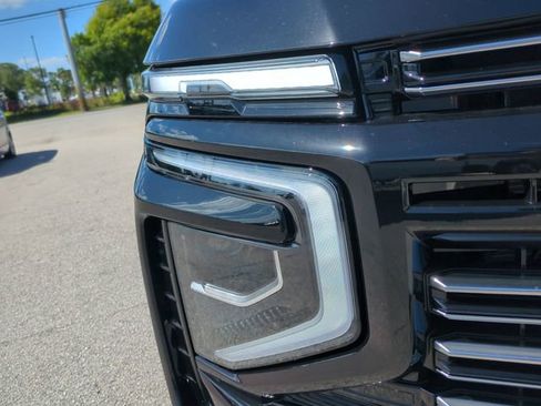 New 2026 Chevrolet Suburban High Country AWD/4WD image 10