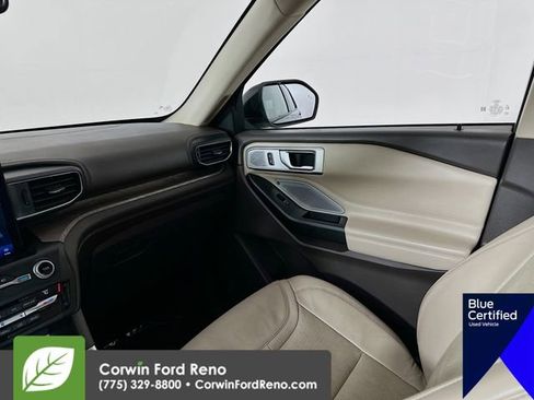 Certified 2020 Ford Explorer Platinum w/ Premium Technology Package image 27
