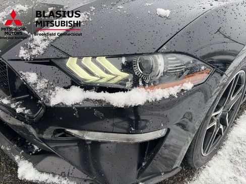 Used 2022 Ford Mustang GT Premium RWD image 7