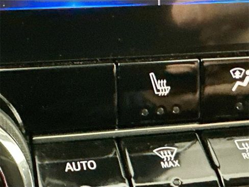 Used 2023 Chevrolet Colorado Z71 image 19