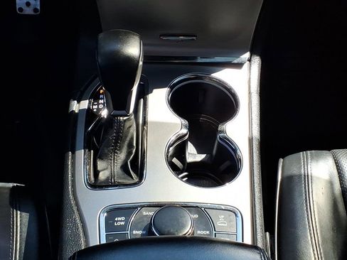 Used 2020 Jeep Grand Cherokee High Altitude image 20