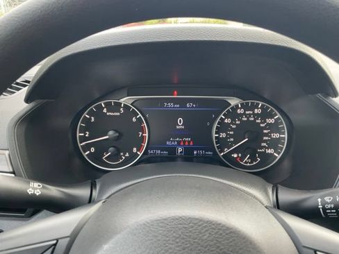 Used 2025 Nissan Altima 2.5 SV FWD image 16