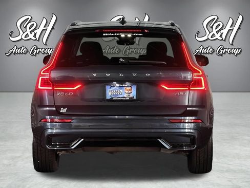 Used 2023 Volvo XC60 B5 Plus AWD/4WD image 22