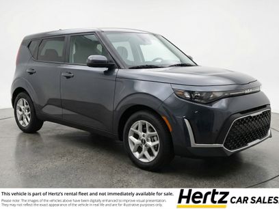 Used 2025 Kia Soul LX w/ LX Technology Package