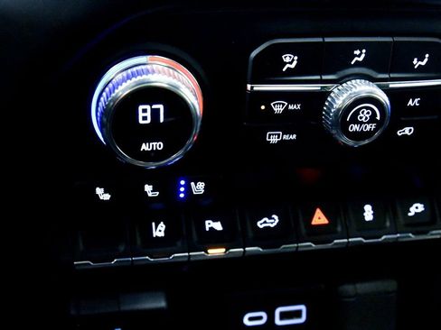 Used 2021 GMC Sierra 2500 Denali image 23