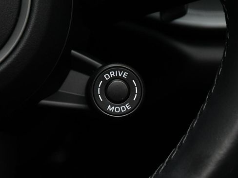 Used 2023 Porsche 911 Carrera image 26