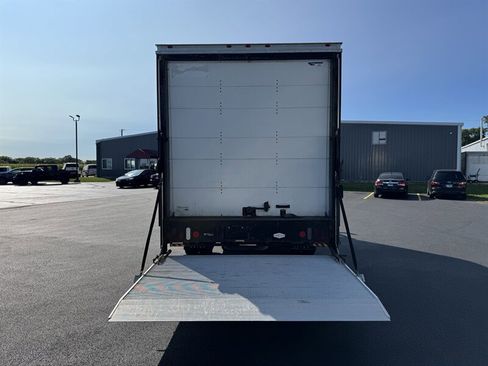 Used 2021 Ford E-450 and Econoline 450 Super Duty w/ Power Windows & Locks Group image 9
