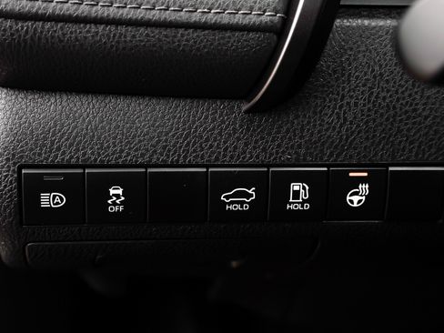Certified 2021 Toyota Camry XLE AWD/4WD image 18