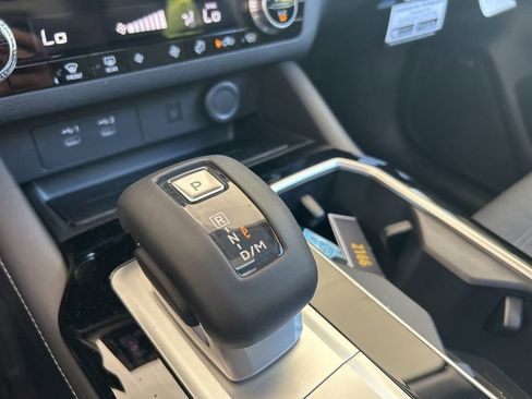 New 2025 Mitsubishi Outlander Trail Edition image 8