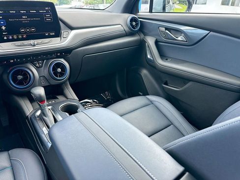 Certified 2023 Chevrolet Blazer RS FWD image 23