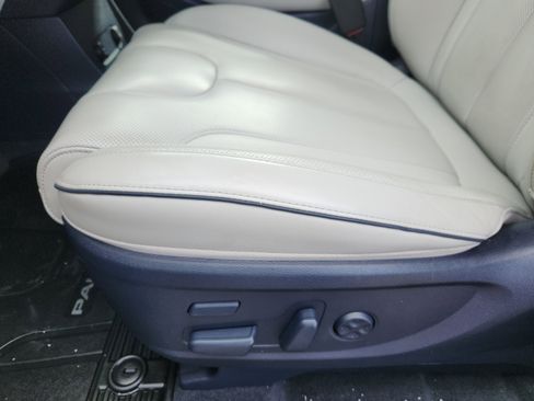 Used 2022 Hyundai Palisade Limited image 8