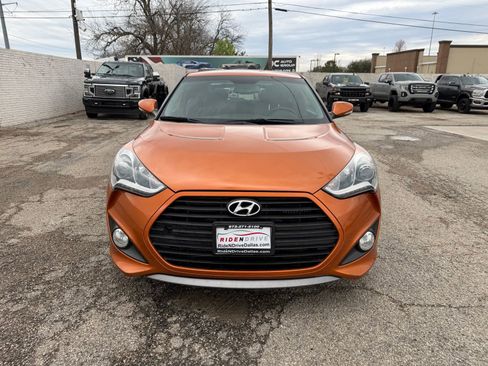 Used 2014 Hyundai Veloster Turbo image 10