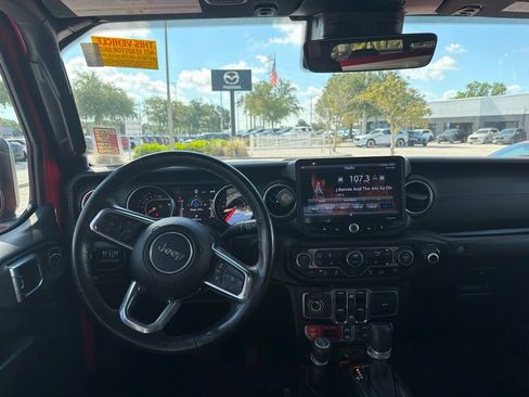 Used 2020 Jeep Gladiator Rubicon AWD/4WD image 14