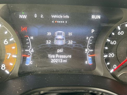 Used 2022 Jeep Compass Latitude w/ Convenience Group image 12