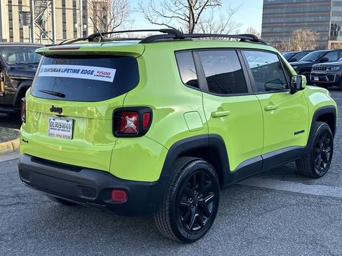 Used 2017 Jeep Renegade Altitude image 2