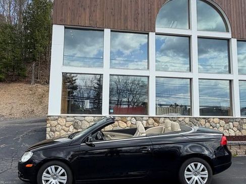 Used 2008 Volkswagen Eos 2.0T FWD image 25