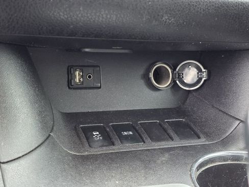 Used 2016 Toyota Highlander XLE image 20