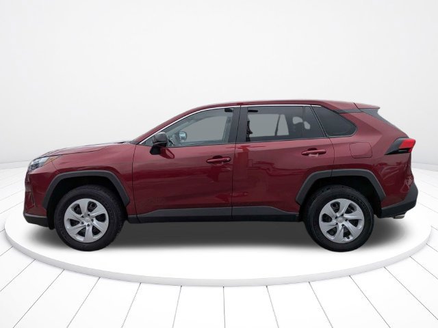 Used 2025 Toyota RAV4 LE FWD image 6