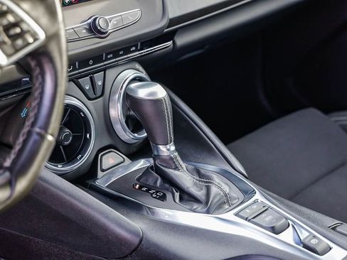 Used 2023 Chevrolet Camaro LT image 21