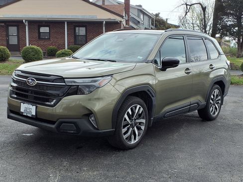 Certified 2026 Subaru Forester Touring AWD/4WD image 32