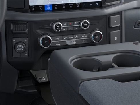 New 2025 Ford F150 XLT w/ Equipment Group 301A Standard image 15