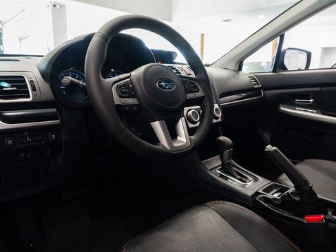 Used 2016 Subaru Crosstrek 2.0i Limited image 18