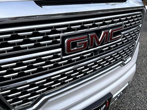 Used 2020 GMC Sierra 1500 Denali w/ Denali Ultimate Package image 31