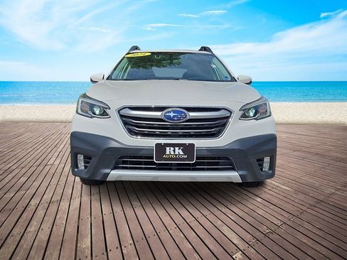 Used 2021 Subaru Outback Limited XT AWD/4WD image 2