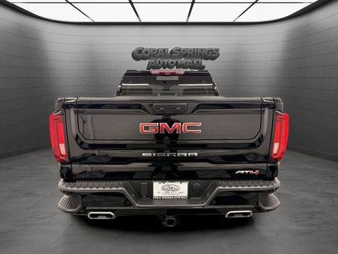 Used 2024 GMC Sierra 1500 AT4 w/ Technology Package AWD/4WD image 4