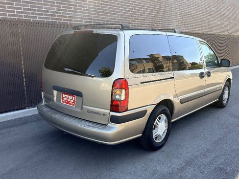 Used 2003 Chevrolet Venture LS w/ Convenience Package FWD image 2