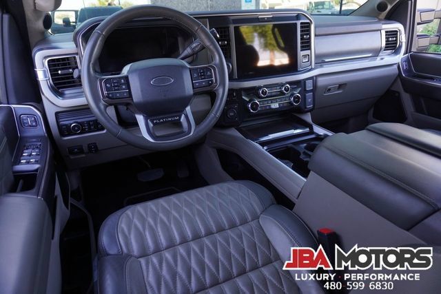 Used 2025 Ford F450 Platinum w/ Platinum Plus Package AWD/4WD image 10