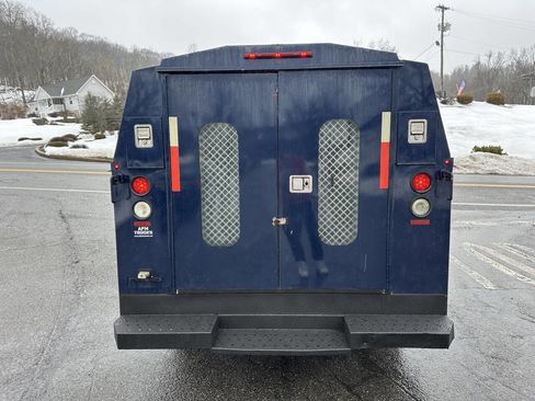 Used 2012 Ford E-350 and Econoline 350 Super Duty w/ PWR Locks & Windows Group image 8