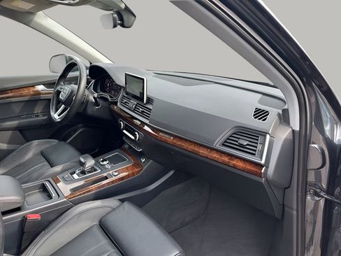 Used 2018 Audi Q5 2.0T Premium Plus w/ Premium Plus Package image 10