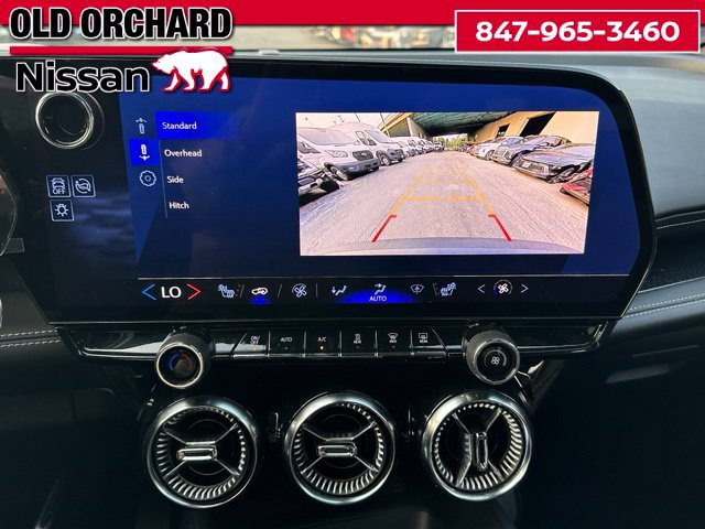 Used 2024 Chevrolet Blazer EV LT AWD/4WD image 17
