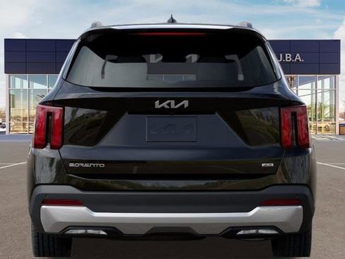 New 2026 Kia Sorento S AWD/4WD image 13