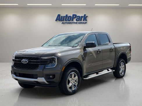 New 2026 Ford Ranger XLT w/ Equipment Group 301A High AWD/4WD image 3