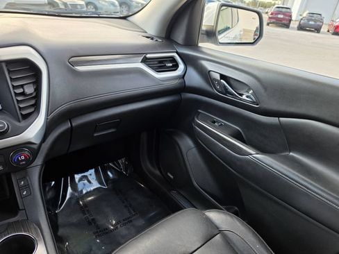 Used 2017 GMC Acadia SLT AWD/4WD image 11