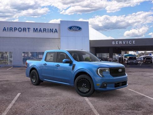New 2025 Ford Maverick Lobo AWD/4WD image 8