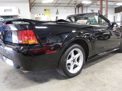 Used 1999 Ford Mustang Cobra RWD image 32