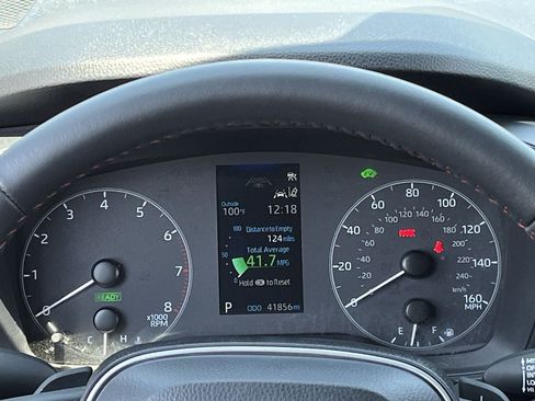 Used 2024 Toyota Corolla Cross AWD Hybrid image 13