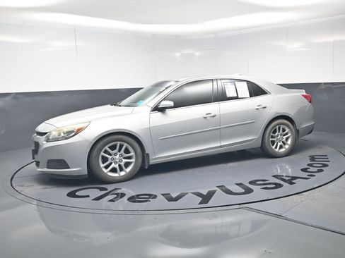Used 2015 Chevrolet Malibu LT w/ Power Convenience Package FWD image 12