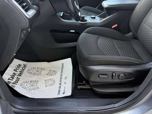 Used 2019 GMC Terrain SLE w/ Driver Convenience Package FWD image 46