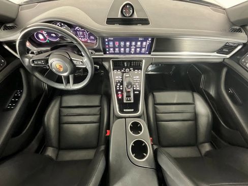 Used 2022 Porsche Panamera Platinum Edition image 14
